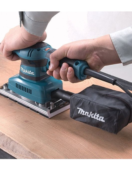 Lijadora Orbital BO3711 93X185MM Makita