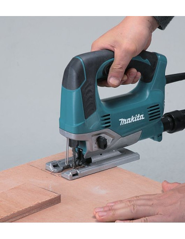 Sierra Calar JV0600K 650W Makita