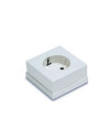 Base Superficie TT Lateral 16A Blanco Famatel